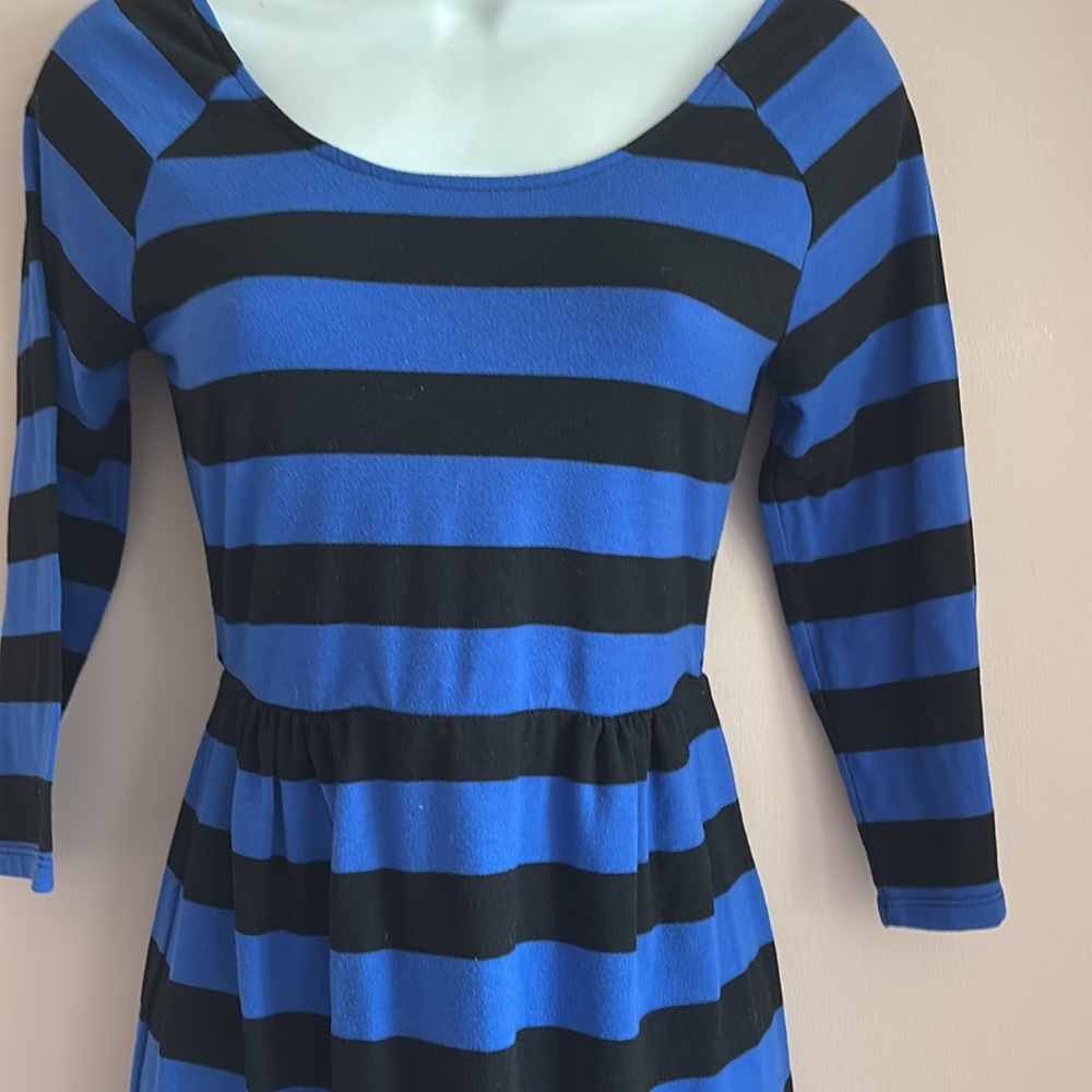 Xhilaration Black and Blue Sheath Dress with 3/4 Raglan Sleeves